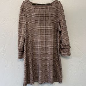 Massini 2x long sleeve black and white plaid dress